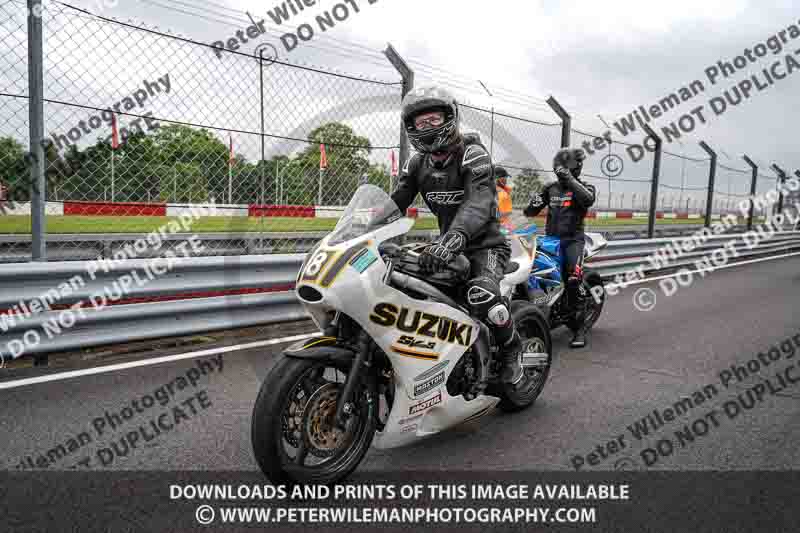 donington no limits trackday;donington park photographs;donington trackday photographs;no limits trackdays;peter wileman photography;trackday digital images;trackday photos